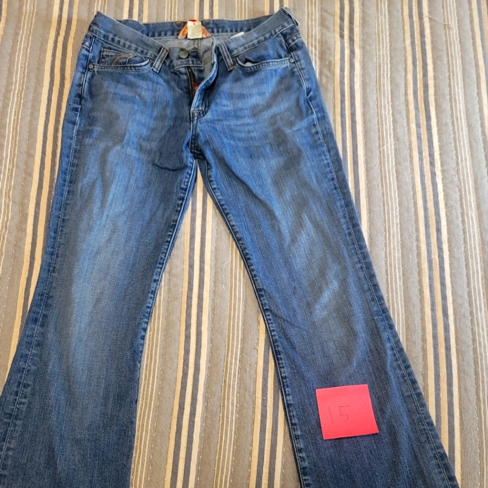 Lucky Jeans